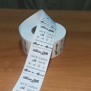 Étiquettes d'Entretien - Rouleaux - لــفــات بــطــاقــات الــعــنــايــة